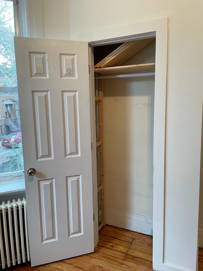 closet bedroom 3 - 6066 69th Ave