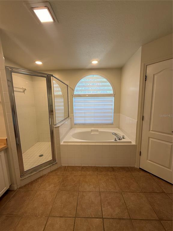 Building Photo - 2210 Towering Oaks Cir