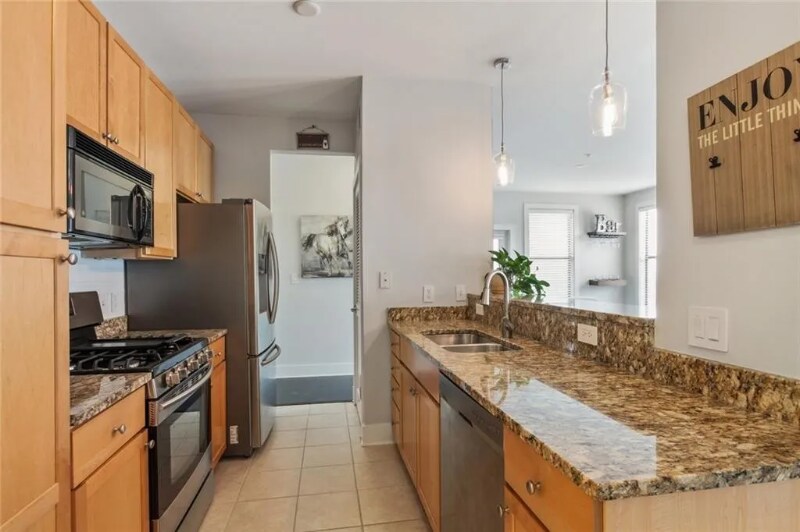 Building Photo - 799 Hammond Dr