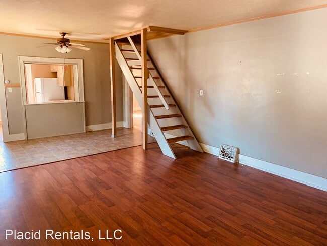 Building Photo - 3 br, 1.5 bath House - 10 17th St N