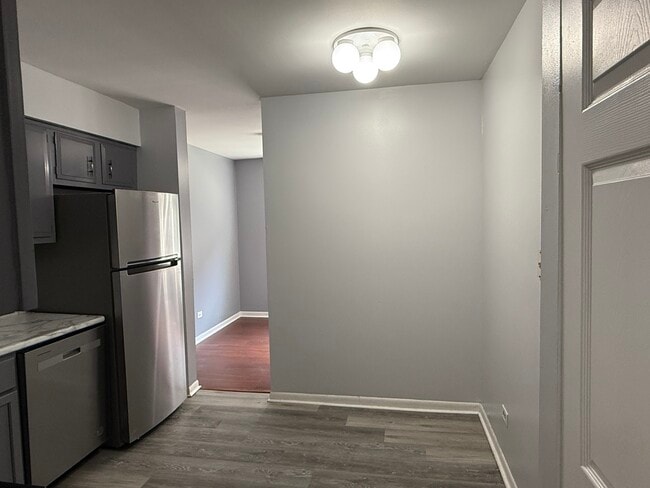 Building Photo - 4500 Beau Monde Dr