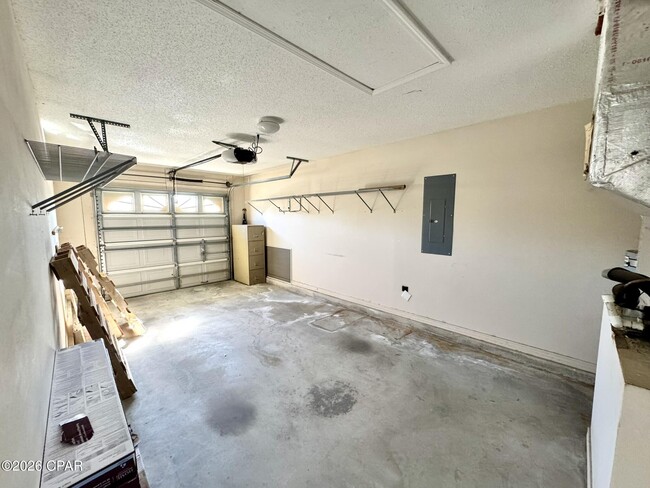 Building Photo - 3124 Meadow St