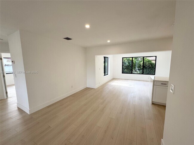 Building Photo - 15300 NW 32nd Ave