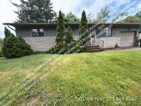Building Photo - 1839 Jason Dr