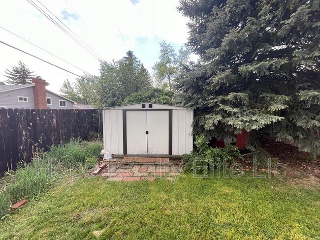 Building Photo - 1219 Whitehouse Dr