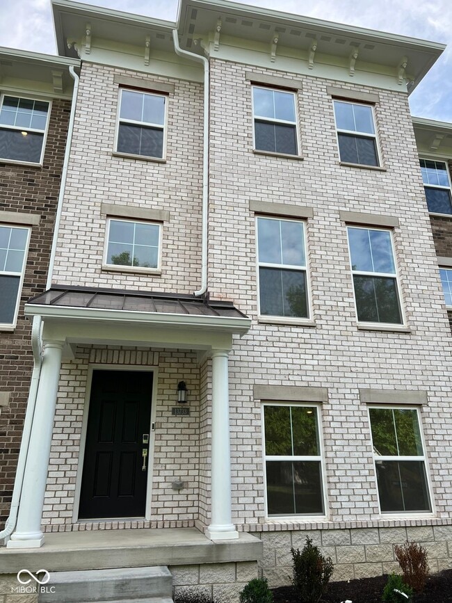 Primary Photo - 13733 Gatsby Dr