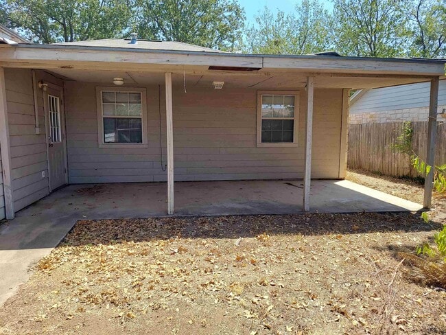 Building Photo - 304 Ave Q