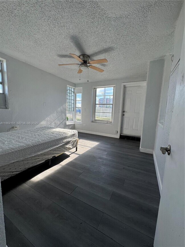 Building Photo - 7802 NW 8th Ave