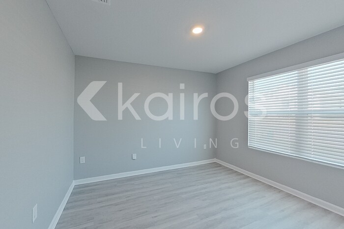 Building Photo - 4651 Malay Cir