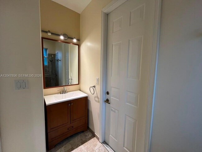 Building Photo - 3960 Osprey Ct