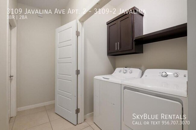 Building Photo - 3109 Javalina Ave