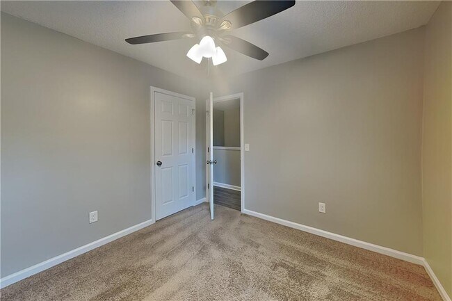 Building Photo - 2701 Winky Bluff