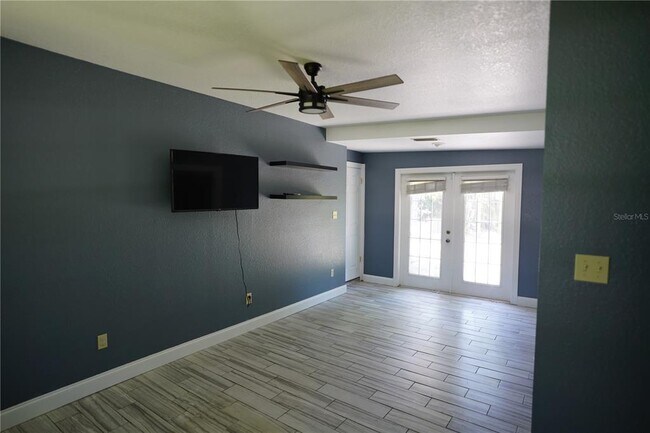 Building Photo - 2514 Illinois St