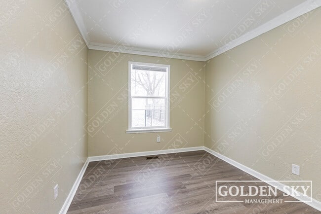 Building Photo - 1711 S Franklin St