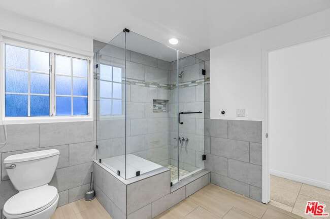 Building Photo - 19016 Wells Dr