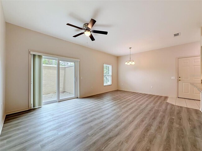 Building Photo - 704 Eagle Pond Dr