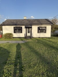 Building Photo - 724 McArthur Blvd