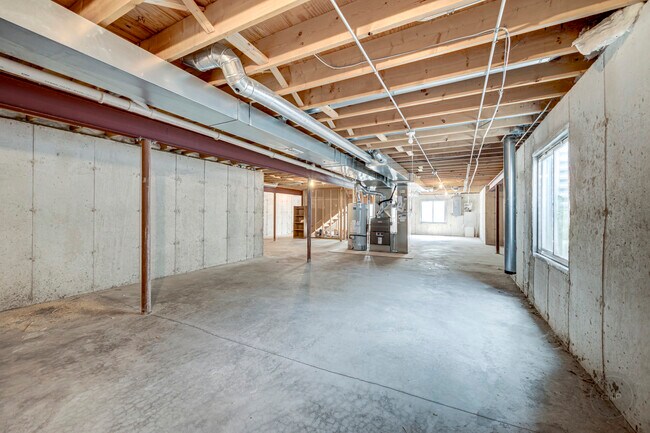 Building Photo - 12948 Parterre Pl