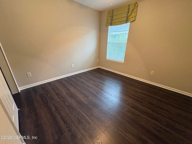 Building Photo - 10999 Campus Heights Ln