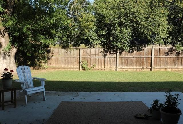 Building Photo - 6205 Maple Springs Dr