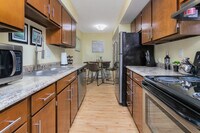 Chef Style Kitchen - West Pointe