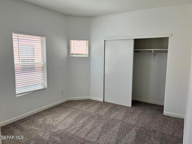 Building Photo - 14836 John McNeely Ave