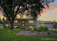 Building Photo - 11225 Hampshire Ct W