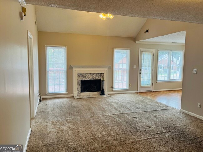 Building Photo - 155 Woodstream Wy