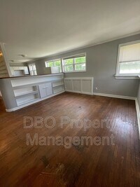 Building Photo - 37 Parkwood St