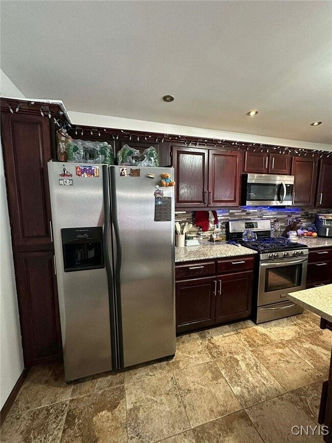 Building Photo - 80 Denton Ave