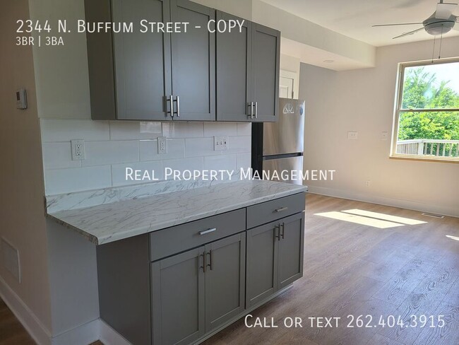 Building Photo - 2344 N Buffum St