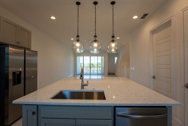 Building Photo - 9814 Bucklow Hill Dr