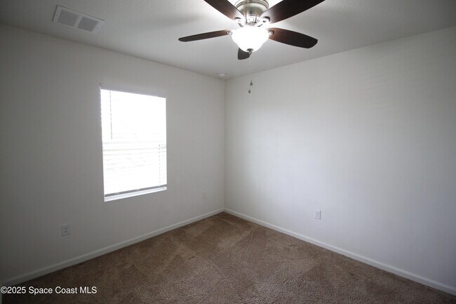 Building Photo - 3959 Alligator Flag Cir