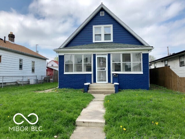 Primary Photo - 302 S Randolph St