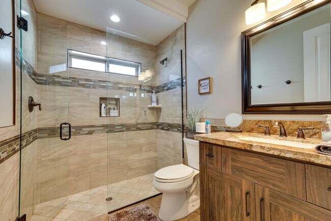 Building Photo - 3347 Silver Arrow Dr