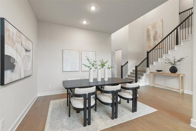 Building Photo - 17366 Camillia Trails