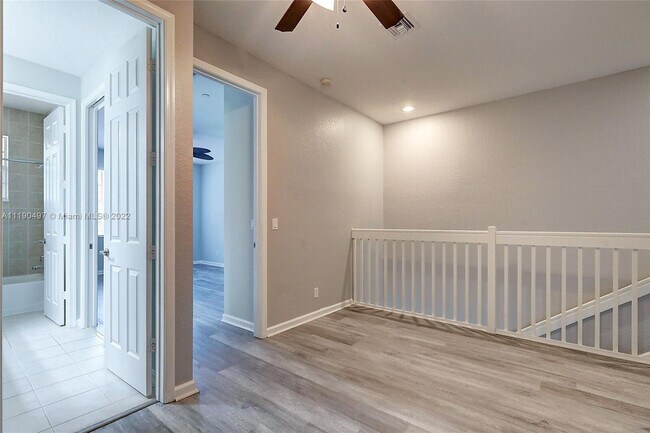 Building Photo - 9469 SW Purple Martin Way