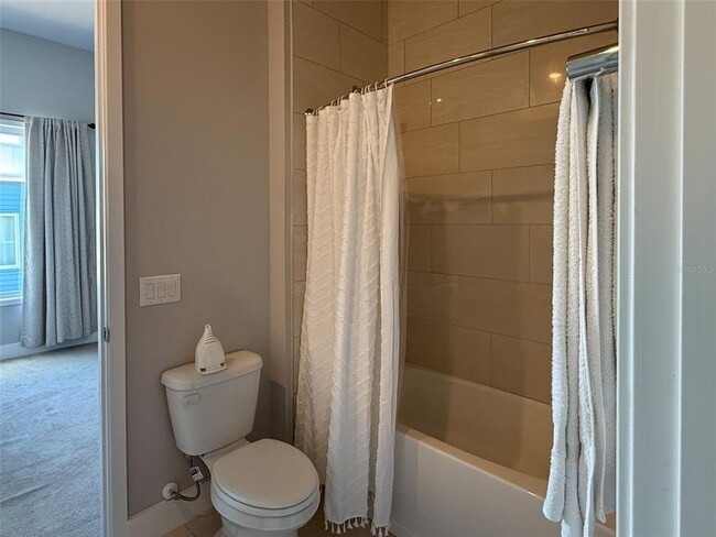 Building Photo - 7770 Sandy Ridge Dr