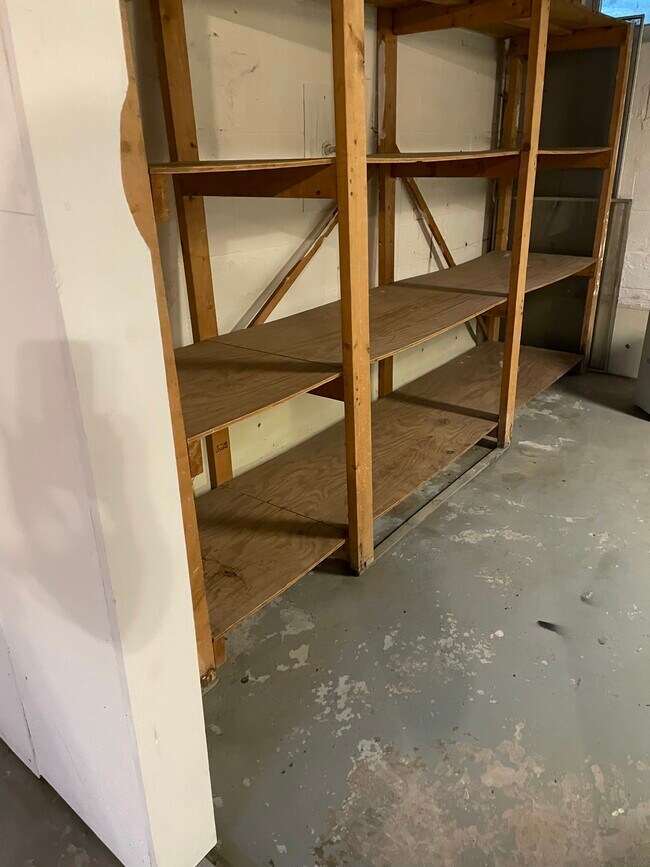 Lots of basement storage - 811 17th St