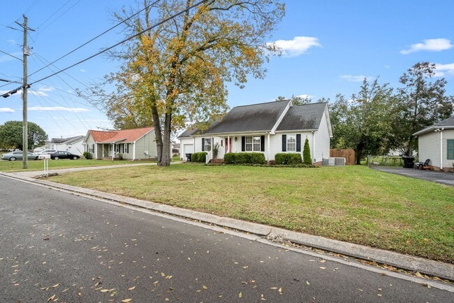 Building Photo - 2403 Medford Campbell Blvd