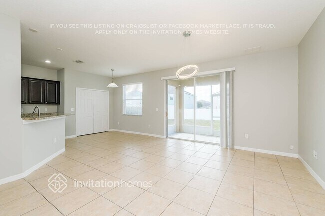 Building Photo - 1808 Oak Pond St