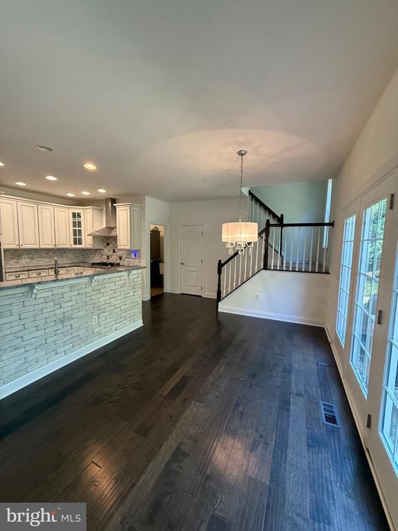 Building Photo - 11621 Pine Hollow Ln