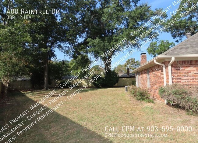 Building Photo - 400 Raintree Dr