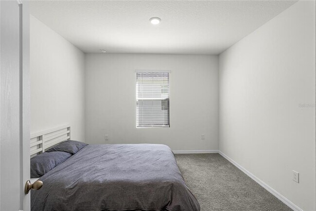 Building Photo - 1340 Daisy Feild Dr