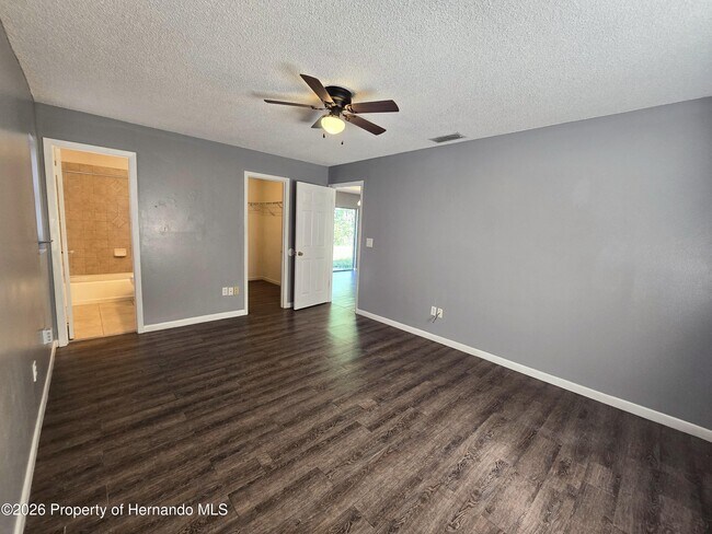 Building Photo - 4503 Higate Rd