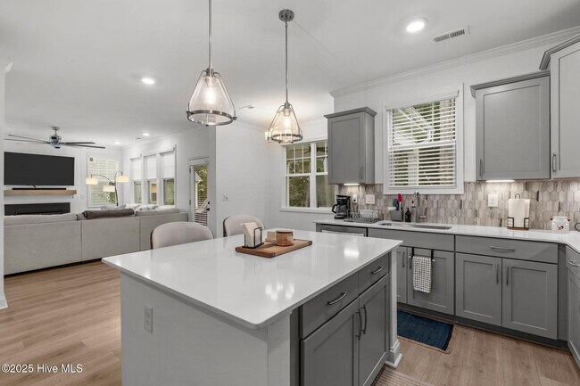 Building Photo - 1275 Tillery Dr