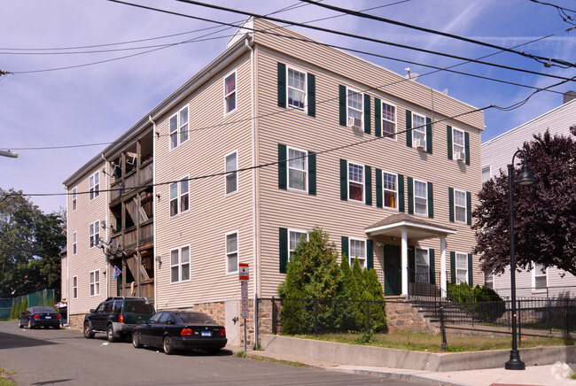 Building Photo - 791 Atlantic St