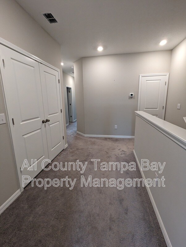 Building Photo - 32047 Blue Passing Loop