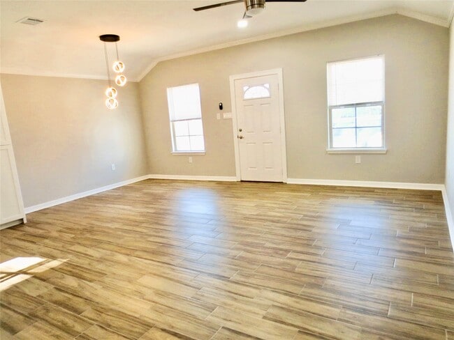 Building Photo - 10316 Aldine Westfield Rd