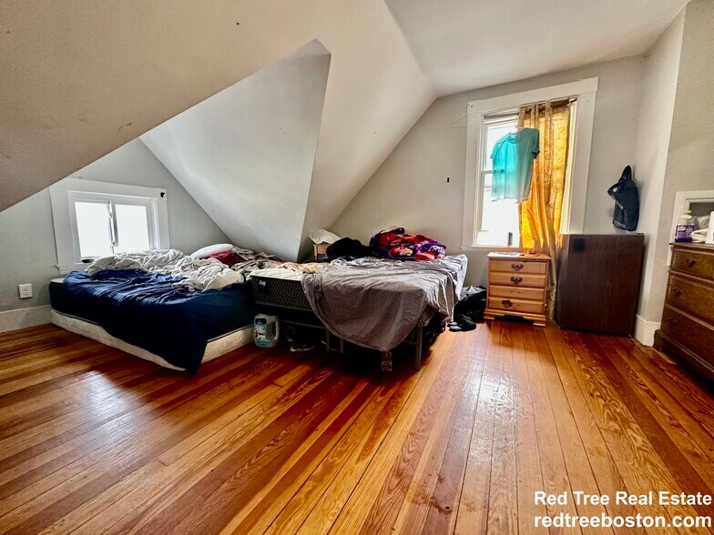 Building Photo - 17 Stratton Ter